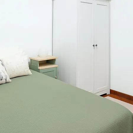 San Martino - 2 Bedrooms, 2 Bathrooms, Private Garage Apartment *