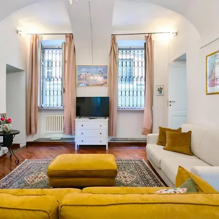 Apartment San Martino - 2 Bedrooms, 2 Bathrooms, Private Garage Asti